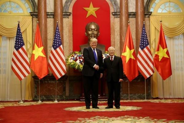 ترامپ با رئیس جمهور ویتنام دیدار کرد