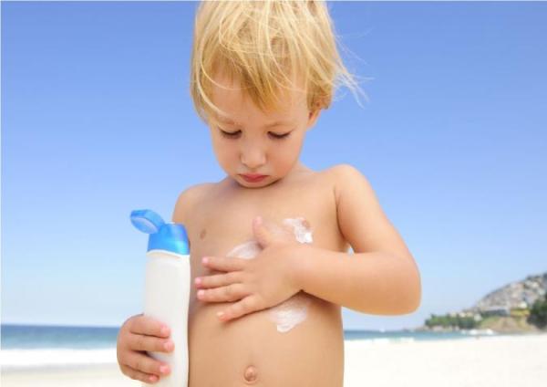 آفتاب سوختگی در نوزادان،علائم و درمان آن