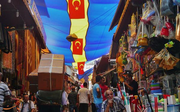 تور استانبول: بازار عمده پوشاک استانبول کجاست؟