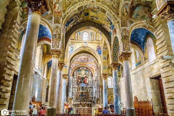 Santa Maria dellAmmiraglio کلیسای مارتورانا: گوهری درخشان از تاریخ و هنر در پالرمو